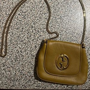 1973 Gucci Chain Crossbody bag